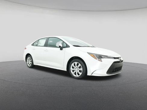 New 2026 Toyota Corolla LE image 29