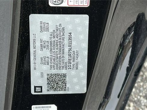 Used 2020 Chevrolet Camaro SS image 29