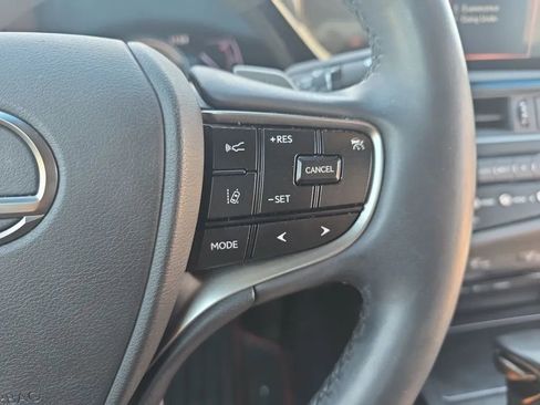 Used 2022 Lexus ES 300h w/ Premium Package FWD image 20