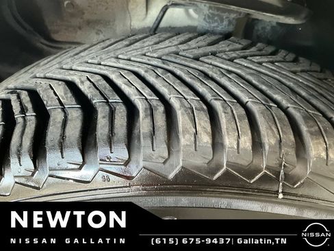 Used 2019 Nissan Pathfinder Platinum FWD image 53