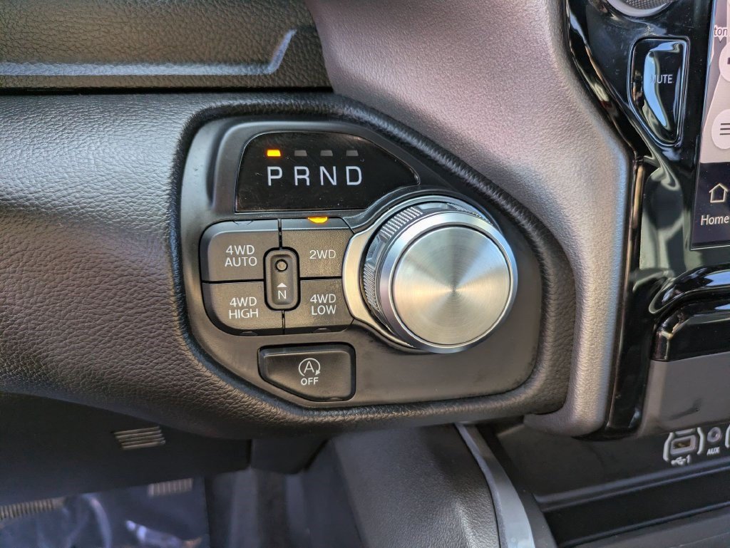Used 2025 RAM 1500 Laramie w/ Sport Appearance Package AWD/4WD image 25
