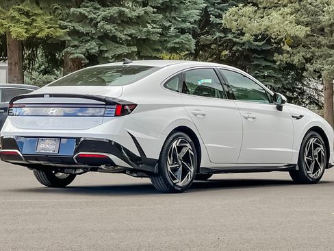 New 2026 Hyundai Sonata SEL image 4