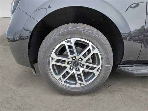 New 2025 Ford Expedition Max Active image 14