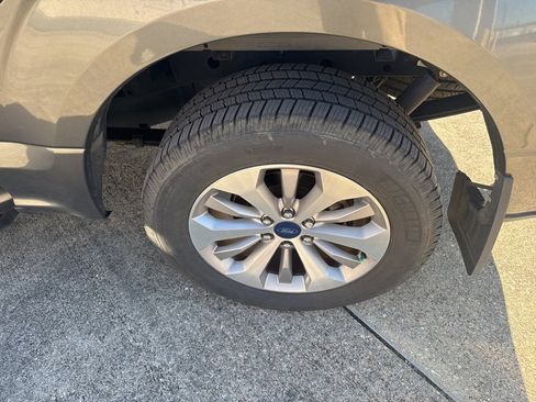 Used 2017 Ford F150 XL w/ Equipment Group 101A Mid image 20