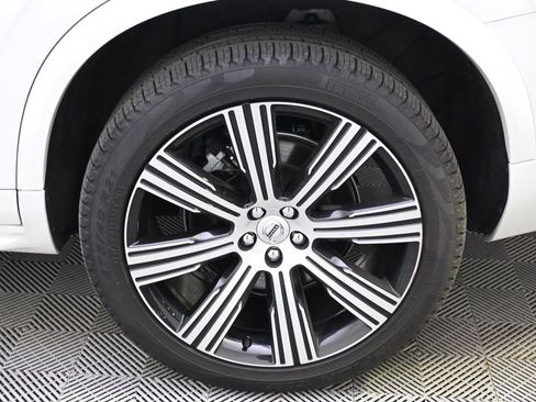 Used 2023 Volvo XC90 B6 Ultimate w/ Protection Package AWD/4WD image 18