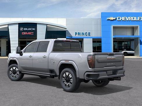 New 2025 GMC Sierra 2500 Denali w/ Denali Reserve Package image 37