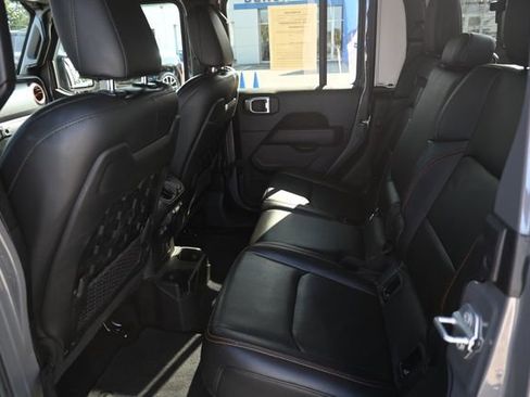 Used 2021 Jeep Gladiator Mojave image 24