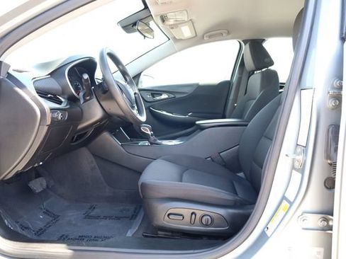 Used 2023 Chevrolet Malibu LT FWD image 12