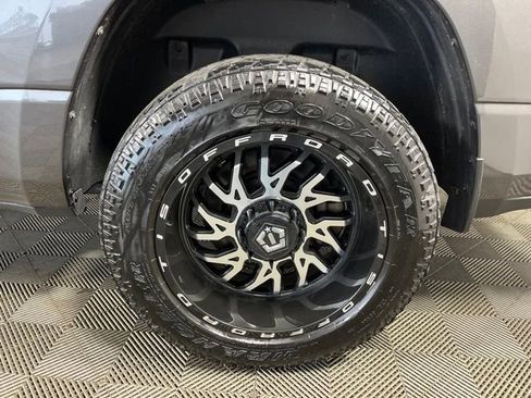 Used 2019 RAM 1500 Big Horn image 10