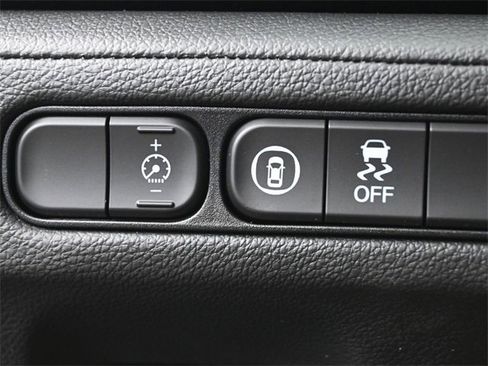 Used 2023 Acura MDX SH-AWD image 15