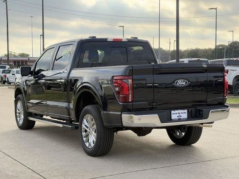 New 2025 Ford F150 Lariat w/ Equipment Group 502A High image 4