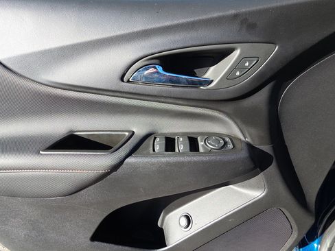 Used 2023 Chevrolet Equinox RS w/ RS Leather Package image 13