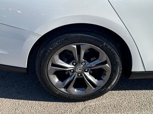 Used 2023 Honda Accord EX image 36