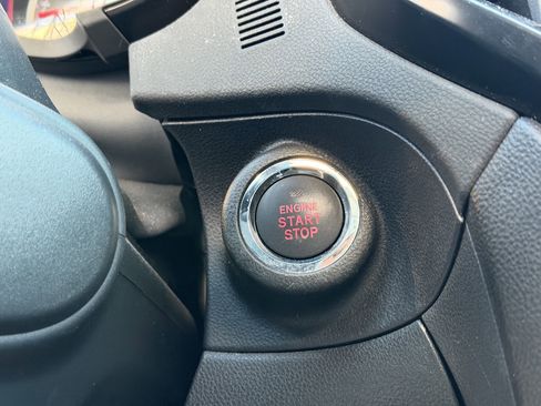 Used 2022 Subaru Ascent Onyx Edition image 19