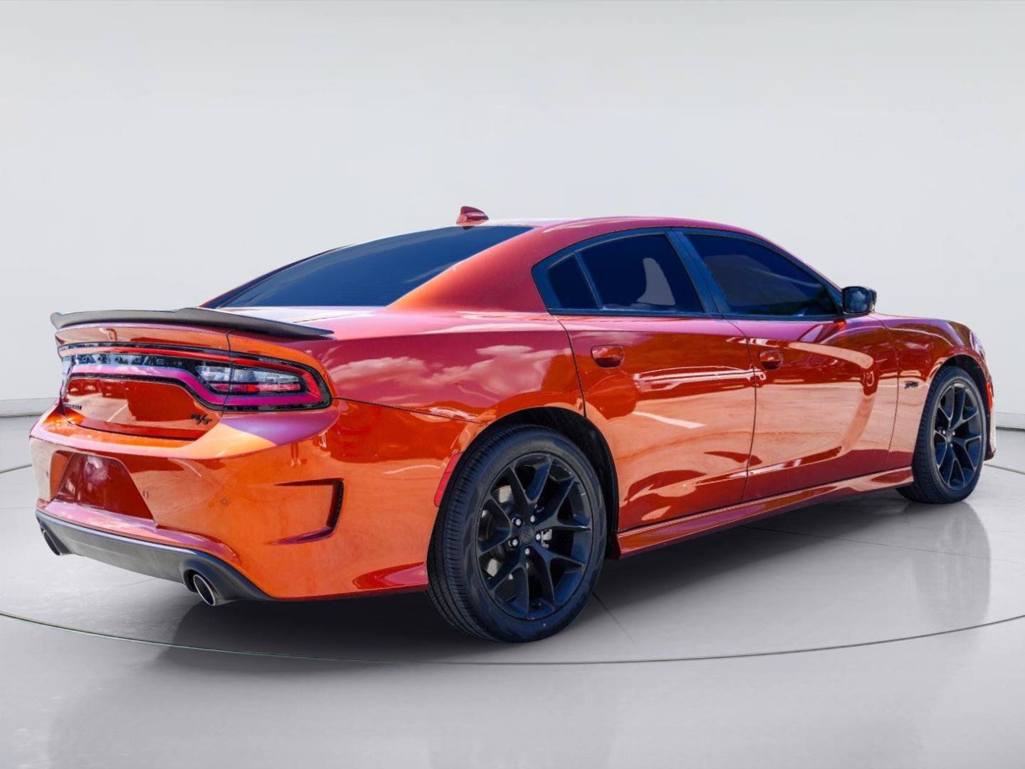 Used 2023 Dodge Charger R/T w/ Blacktop Package RWD image 8