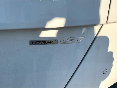 New 2026 Hyundai Kona Limited AWD/4WD image 12