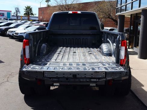 Used 2019 Ford F450 Lariat w/ Lariat Ultimate Package image 32