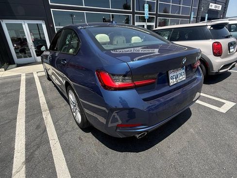 Used 2023 BMW 330i Sedan w/ Parking Assistance Package RWD image 10