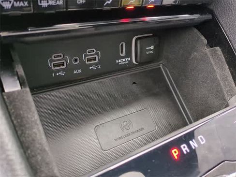 Used 2022 Jeep Grand Cherokee Overland w/ Adv Protech Group III image 33