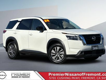Certified 2024 Nissan Pathfinder S