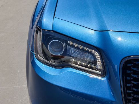 Used 2023 Chrysler 300 Touring w/ Sport Appearance Package RWD image 8