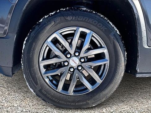 Used 2018 GMC Acadia SLT image 9