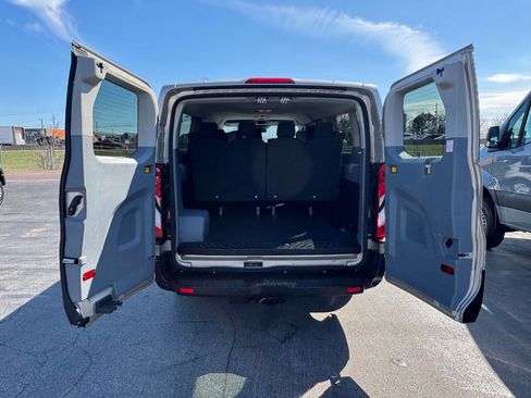 Used 2019 Ford Transit 350 XLT image 10