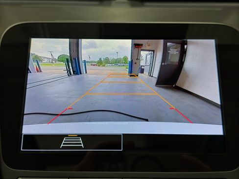 Used 2024 Chevrolet Malibu LT FWD image 26