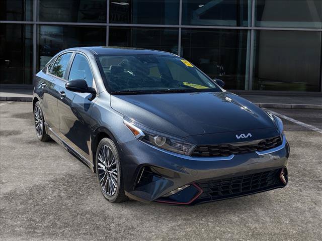 Used 2023 Kia Forte GT-Line FWD image 2