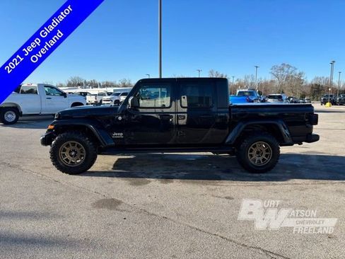 Used 2021 Jeep Gladiator Overland w/ Popular Equipment Package image 3