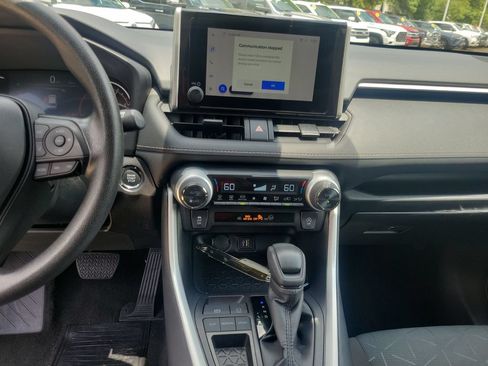 Certified 2025 Toyota RAV4 XLE FWD image 16