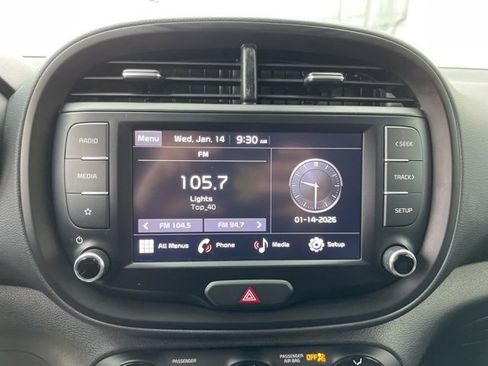 Certified 2022 Kia Soul LX w/ Technology Package image 16