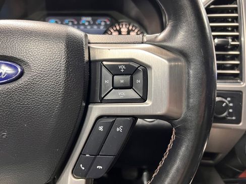 Used 2020 Ford F150 Platinum image 12