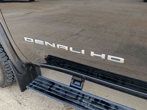 Used 2022 GMC Sierra 3500 Denali w/ Denali Ultimate Package AWD/4WD image 52
