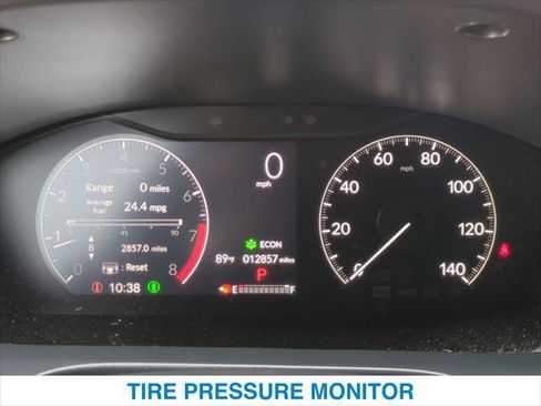 Used 2025 Honda HR-V LX image 16