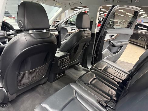 Used 2018 Audi Q7 2.0T Premium Plus w/ Premium Plus Package AWD/4WD image 41