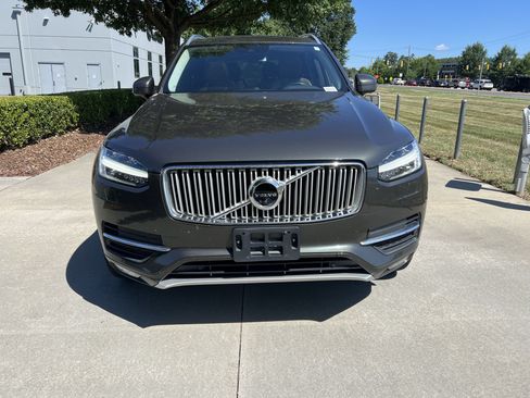 Used 2018 Volvo XC90 T6 Inscription w/ Luxury Package AWD/4WD image 3
