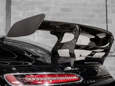 Used 2021 Mercedes-Benz AMG GT Black Series image 38