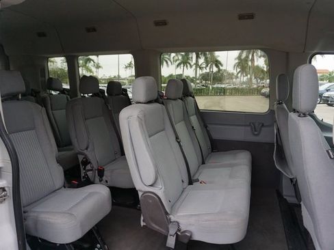 Used 2015 Ford Transit 350 XLT image 7