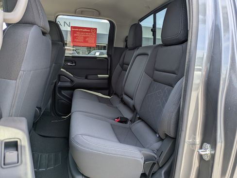 Certified 2025 Nissan Frontier SV w/ SV Convenience Package RWD image 14