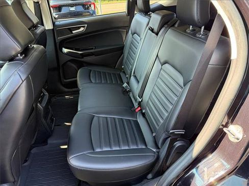 Used 2020 Ford Edge SEL w/ Convenience Package FWD image 14