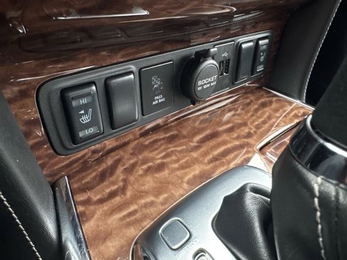 Used 2018 Nissan Armada SL w/ Premium Package image 22