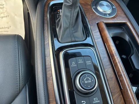 Certified 2024 Nissan Armada SL w/ Captain's Chairs Package image 19