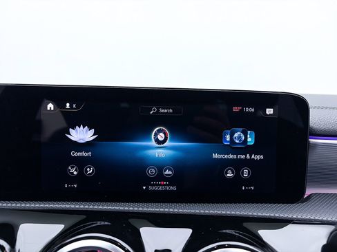 Used 2023 Mercedes-Benz CLA 250 w/ Premium Package image 22