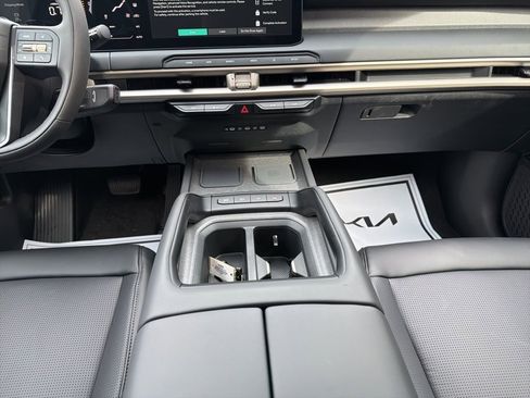 New 2027 Kia Telluride S image 29