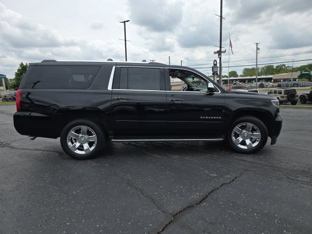 Used 2017 Chevrolet Suburban Premier AWD/4WD image 8