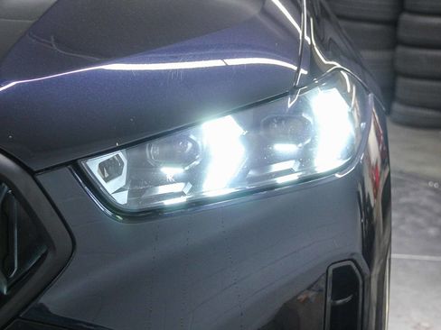 Used 2024 BMW X6 xDrive40i w/ Executive Package image 10