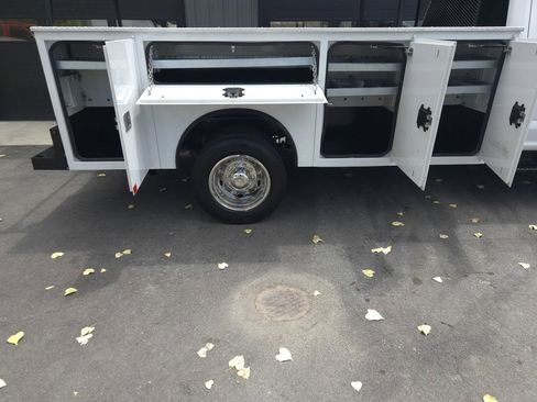 Used 2020 Ford F550 4x4 SuperCab Super Duty image 8