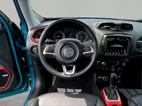 Used 2021 Jeep Renegade Trailhawk w/ Sun & Sound Group AWD/4WD image 8