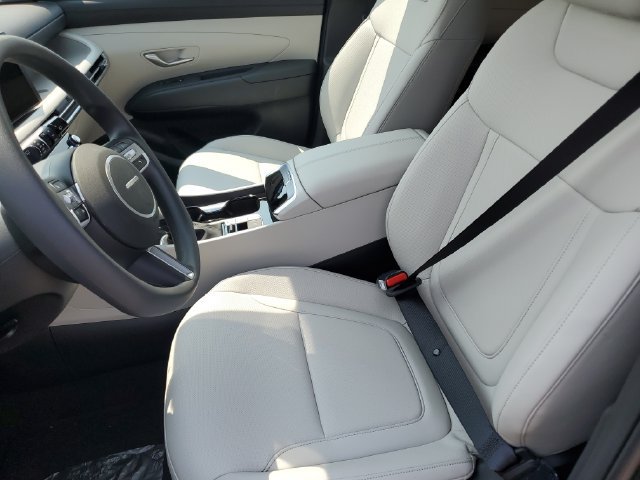 New 2026 Hyundai Tucson SEL Plus AWD/4WD image 17